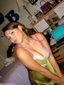 Thick pulsating cocks